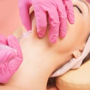 Discover the Best Non-Surgical Wrinkle Treatments for Under Eye in Oklahoma